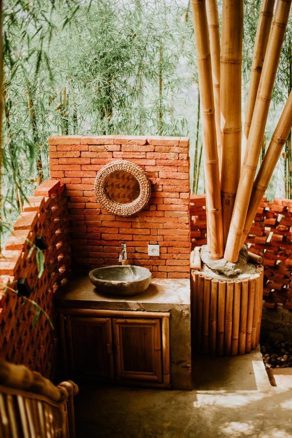 הוילה Karangasem Bird Hills Bamboo House מראה חיצוני תמונה
