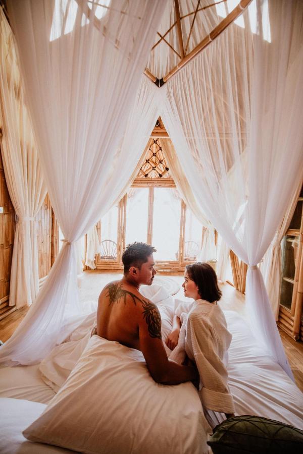 הוילה Karangasem Bird Hills Bamboo House מראה חיצוני תמונה