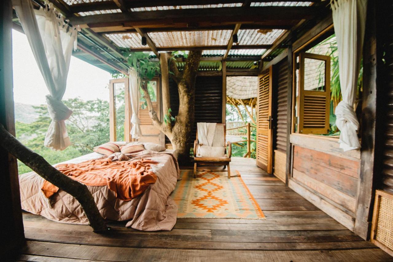 הוילה Karangasem Bird Hills Bamboo House מראה חיצוני תמונה