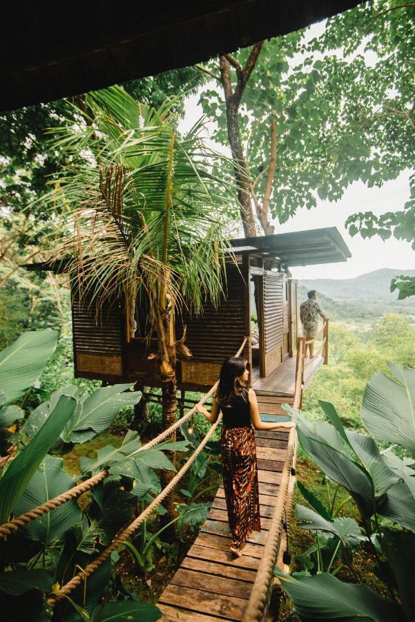 הוילה Karangasem Bird Hills Bamboo House מראה חיצוני תמונה