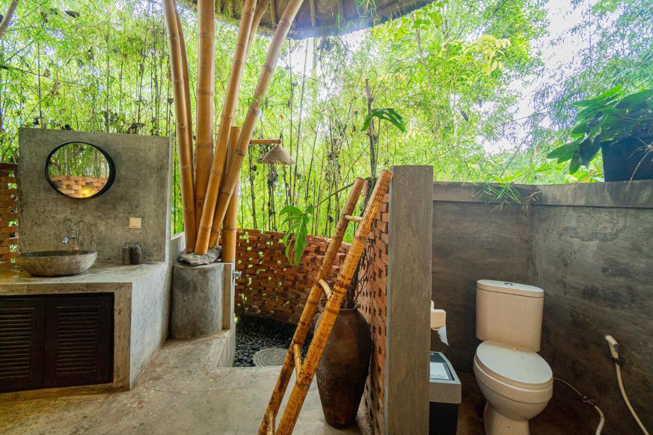 הוילה Karangasem Bird Hills Bamboo House מראה חיצוני תמונה