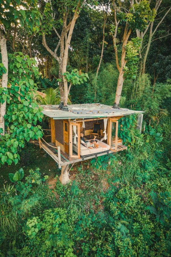 הוילה Karangasem Bird Hills Bamboo House מראה חיצוני תמונה