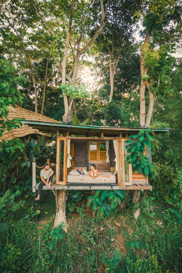 הוילה Karangasem Bird Hills Bamboo House מראה חיצוני תמונה